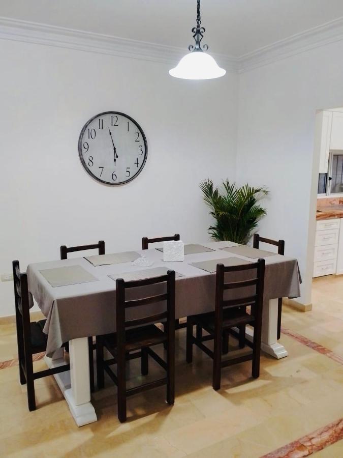 Large 2-Bedroom Apartment, Close To The American Consulate Гуаякіль Екстер'єр фото
