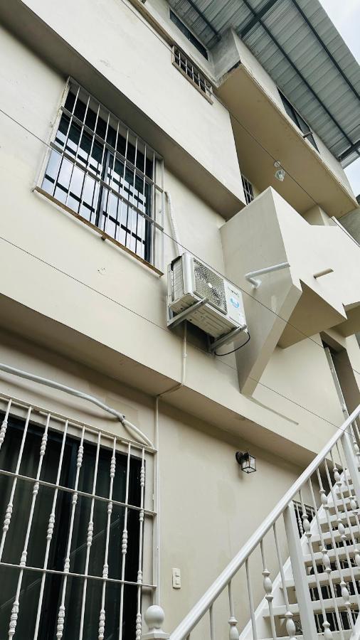 Large 2-Bedroom Apartment, Close To The American Consulate Гуаякіль Екстер'єр фото